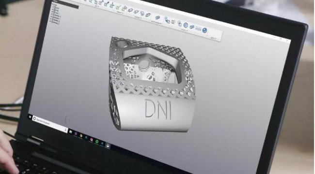如何在3D打印軟、硬件有效協(xié)作下開發(fā)脊柱植入物